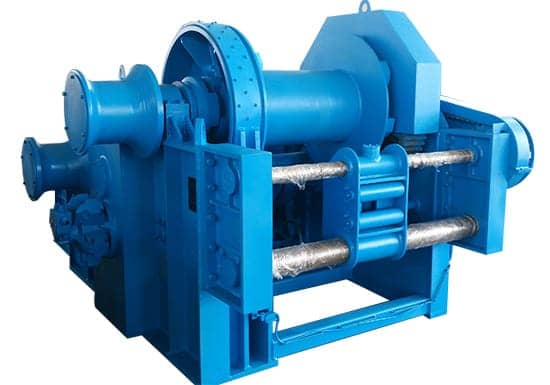 Wciągarka pokładowa hydrauliczna